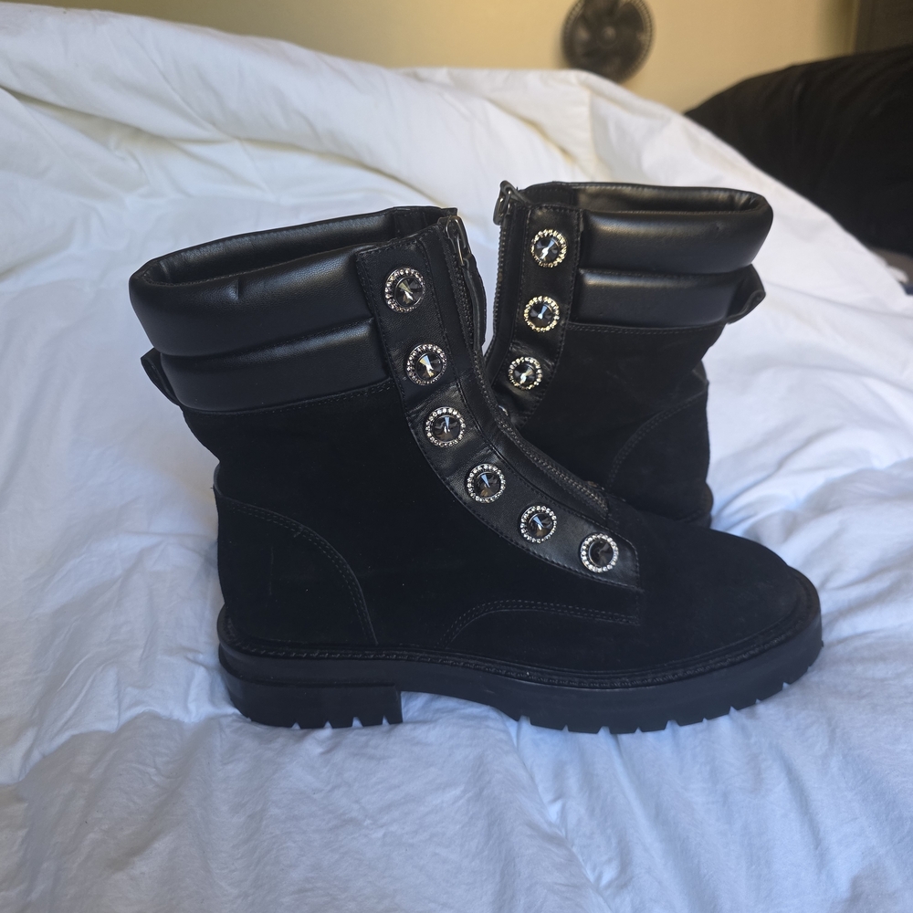 Stylish Black Women's Boots